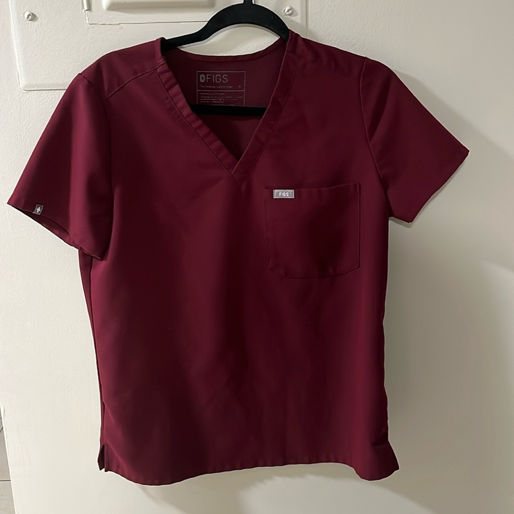Figs small burgundy scrub top